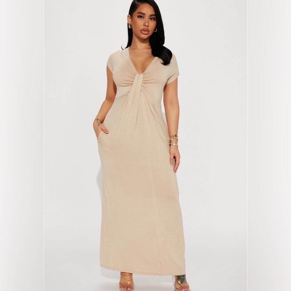 Fashion Nova/Culture Code Steph Maxi Dress In Taupe-Sz.L NEW🤎